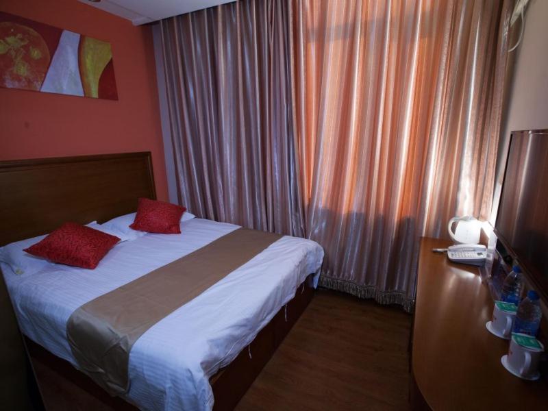 Shell Beijing Changping District Chengnan Community Nanhaozhuang Village Hotel Экстерьер фото
